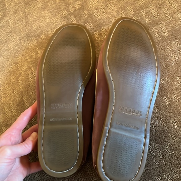 Sperry boat shoes! - Picture 3 of 4